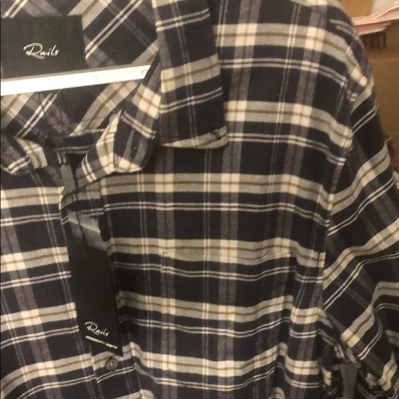 Rails “Reid” Plaid Stretch Navy Lentil Cream Cotton Button Down Shirt - Picture 4 of 9